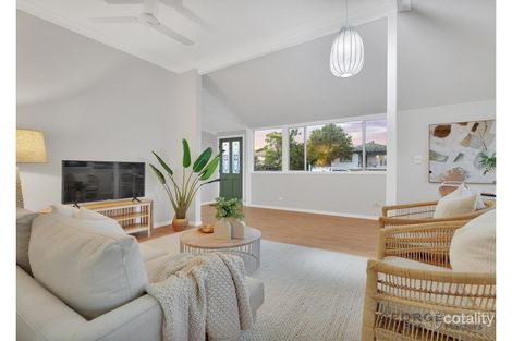 Property photo of 4 Law Street Bundamba QLD 4304