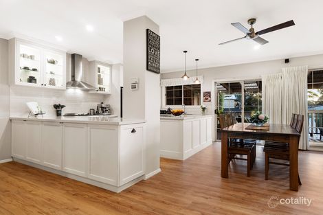 Property photo of 12 Warrington Crescent Wattle Glen VIC 3096