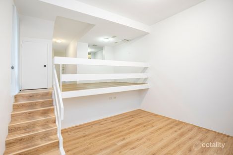 Property photo of 21/2-12 Busaco Road Marsfield NSW 2122