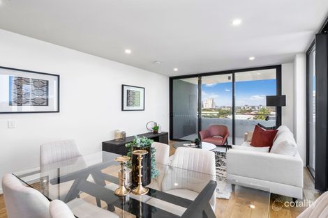 909/110-112 Frank St, Labrador, QLD 4215