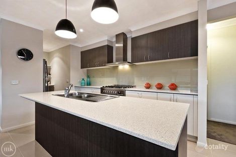 Property photo of 12 Hicus Drive Doreen VIC 3754