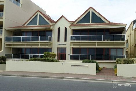 Property photo of 2/5 North Esplanade Glenelg North SA 5045