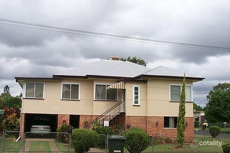 74 Thorn St, Berserker, QLD 4701