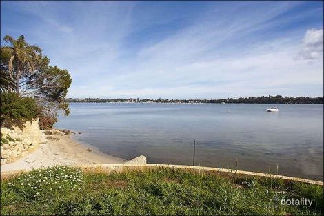 Property photo of 8 Riverview Court Dalkeith WA 6009