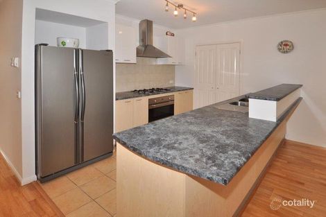 Property photo of 35 Sunnybrae Circuit Cairnlea VIC 3023