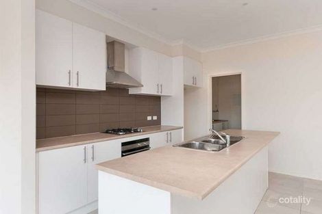 Property photo of 3/38 Mallard Circuit Craigieburn VIC 3064