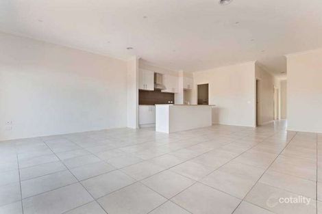 Property photo of 3/38 Mallard Circuit Craigieburn VIC 3064