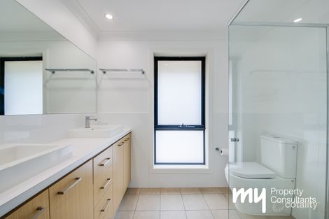Property photo of 26 Tupman Street Spring Farm NSW 2570