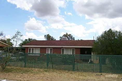 15 Blantyre Way, Kelmscott, WA 6111