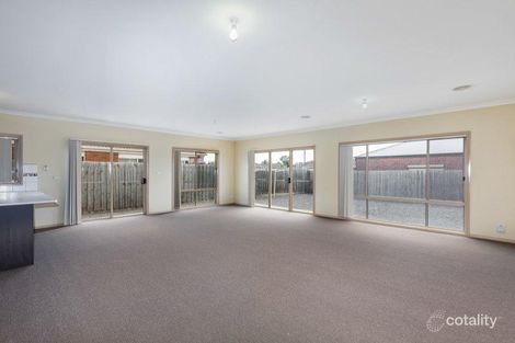 Property photo of 15 Egan Close Werribee VIC 3030