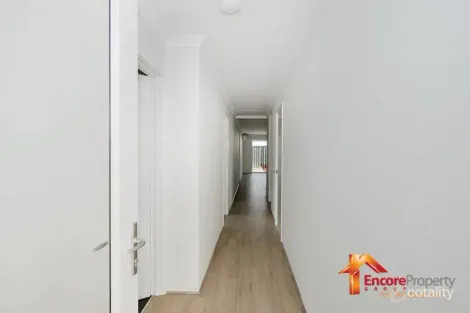 Property photo of 8 Siesta Way Madora Bay WA 6210