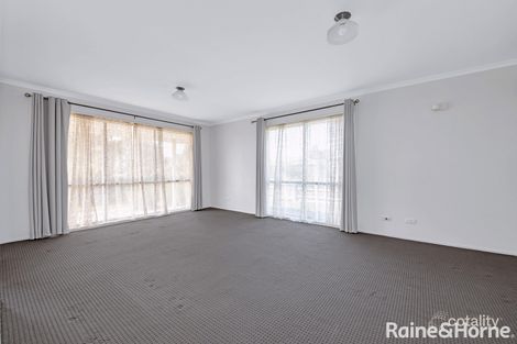Property photo of 7 General Joshua Drive Hampton Park VIC 3976