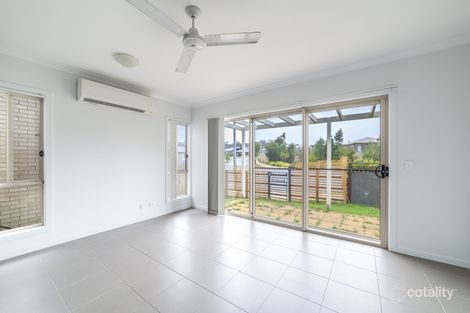 Property photo of 17 Gideon Gardens Pimpama QLD 4209
