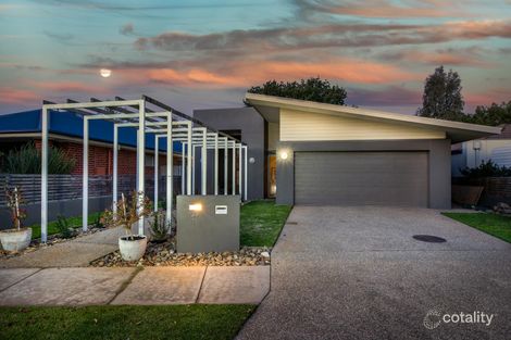 Property photo of 17 Mardross Court North Albury NSW 2640