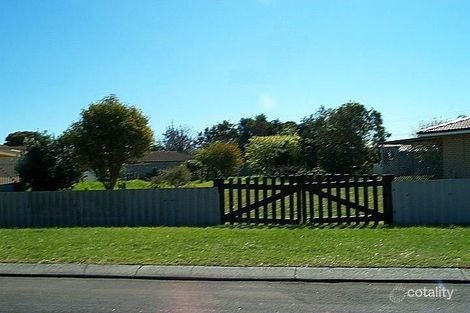 Property photo of 38 Mataitai Loop Cooloongup WA 6168