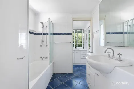 Property photo of 54 Manchester Terrace Indooroopilly QLD 4068