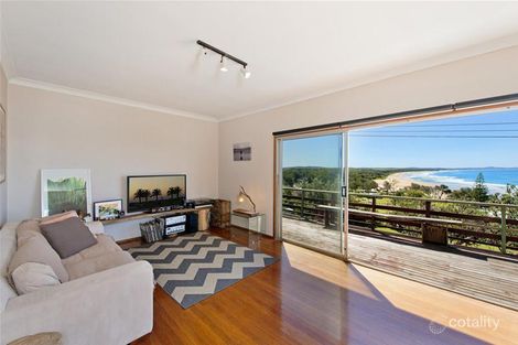 Property photo of 943 Ocean Drive Bonny Hills NSW 2445