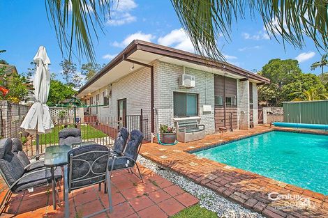 2 Leckmy St, Ferny Grove, QLD 4055