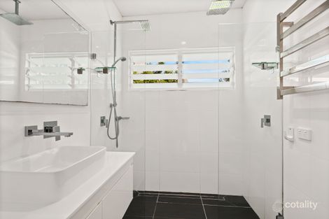 Property photo of 28 Owen Park Road Bellambi NSW 2518