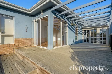 Property photo of 12 Alfreds Garden Kingston TAS 7050