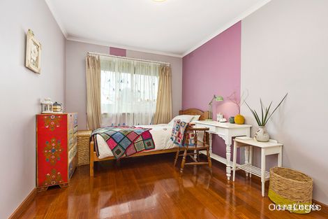 Property photo of 118 King Arthur Drive Glen Waverley VIC 3150