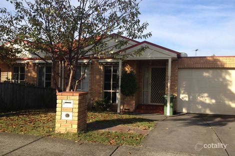 2/74 Lodge Cres, Berwick, VIC 3806