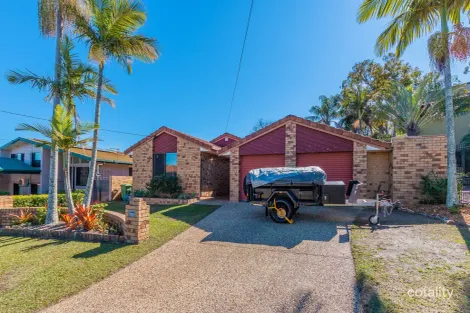 26 Shea St, Scarborough, QLD 4020