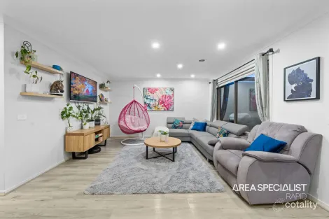 Property photo of 14 Cornflower Rise Botanic Ridge VIC 3977