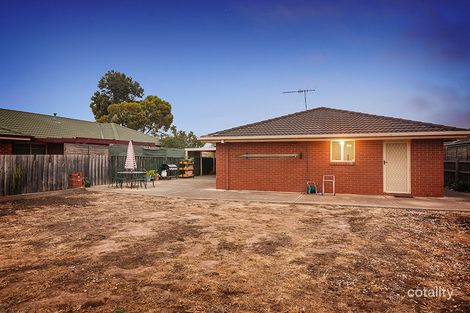 Property photo of 16 Stagecoach Close Hoppers Crossing VIC 3029