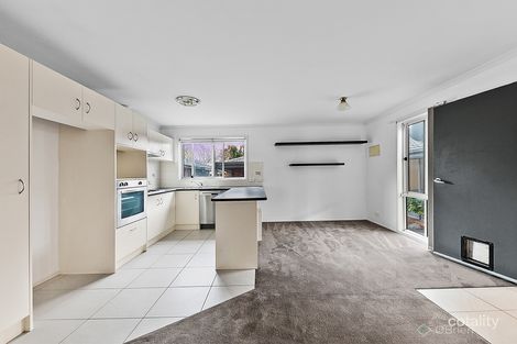 Property photo of 43 Cornwell Crescent Cranbourne East VIC 3977