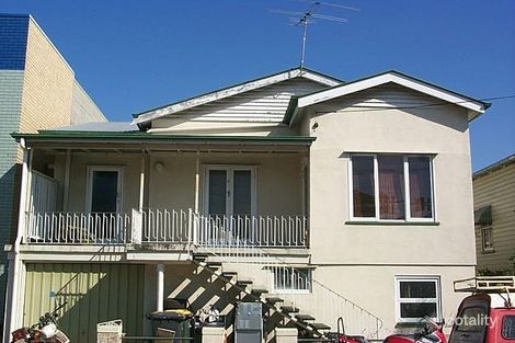 8 Hutcheson St, Albion, QLD 4010