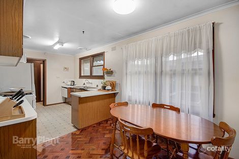 110 Heyers Rd, Grovedale, VIC 3216