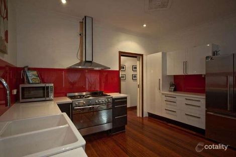 Property photo of 33 Langley Crescent Innaloo WA 6018
