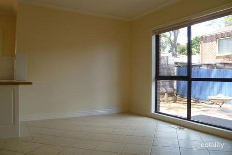 Property photo of 8/8-12 Nonda Avenue Doncaster East VIC 3109