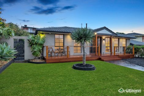 Property photo of 1 Morey Rise Endeavour Hills VIC 3802