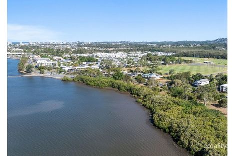 2/353 Bradman Ave, Maroochydore, QLD 4558