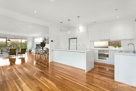 Property photo of 33 Hockey Lane Ascot Vale VIC 3032