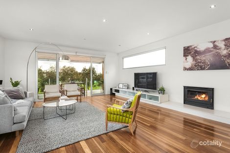 Property photo of 33 Hockey Lane Ascot Vale VIC 3032