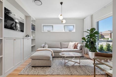 Property photo of 11 Pascoe Street Spring Farm NSW 2570