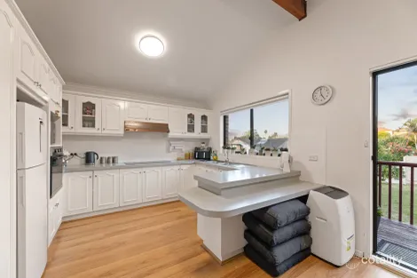 Property photo of 18 Black Close Illawong NSW 2234