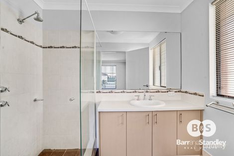 Property photo of 31 Denebola Drive Australind WA 6233