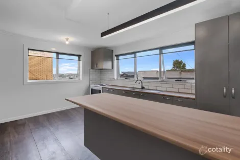 Property photo of 1/125 James Street Devonport TAS 7310