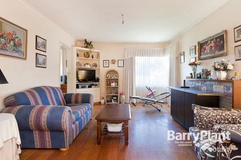 Property photo of 71 Heyington Crescent Noble Park North VIC 3174