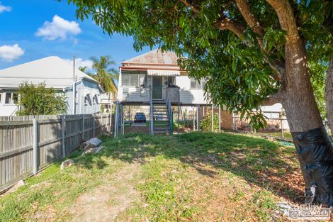 Property photo of 12 Cousins Street The Range QLD 4700