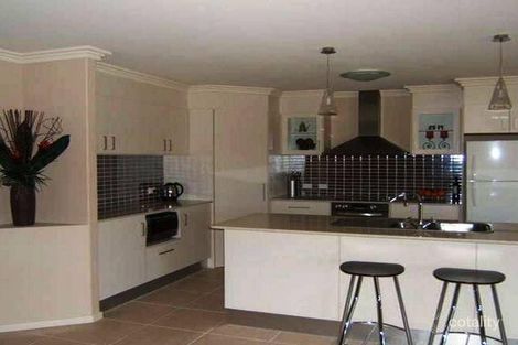 Property photo of 21 Border Crescent Pottsville NSW 2489