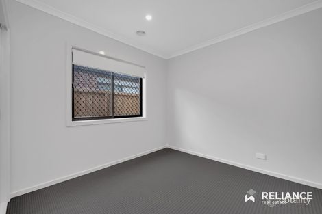 Property photo of 7 Impara Rise Werribee VIC 3030