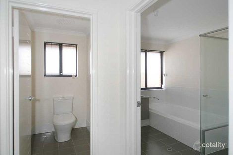 Property photo of 15 Drummore Vista Madora Bay WA 6210