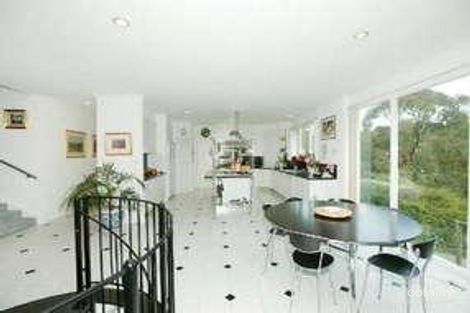 Property photo of 2 Rivulet Place Warrandyte VIC 3113