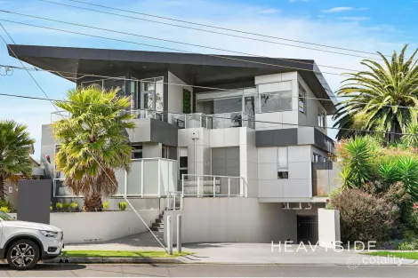 101/10 Warrigal Rd, Parkdale, VIC 3195
