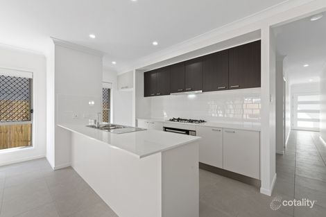 93 Lakeview Prom, Newport, QLD 4020